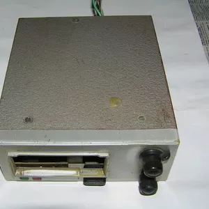 Магнитофон кассетный автомобильный Крунк 303