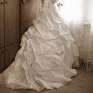 Продам свадебное платье эксклюзивное 
