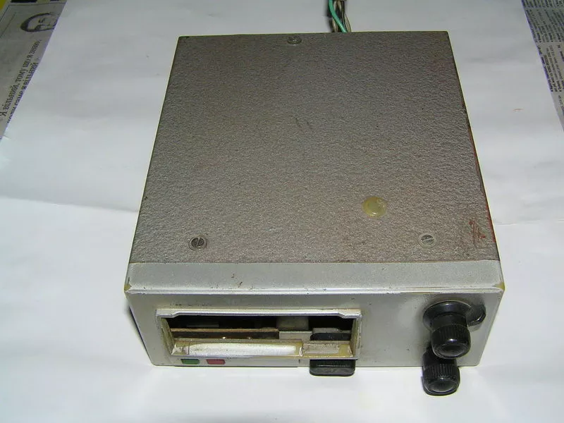 Магнитофон кассетный автомобильный Крунк 303