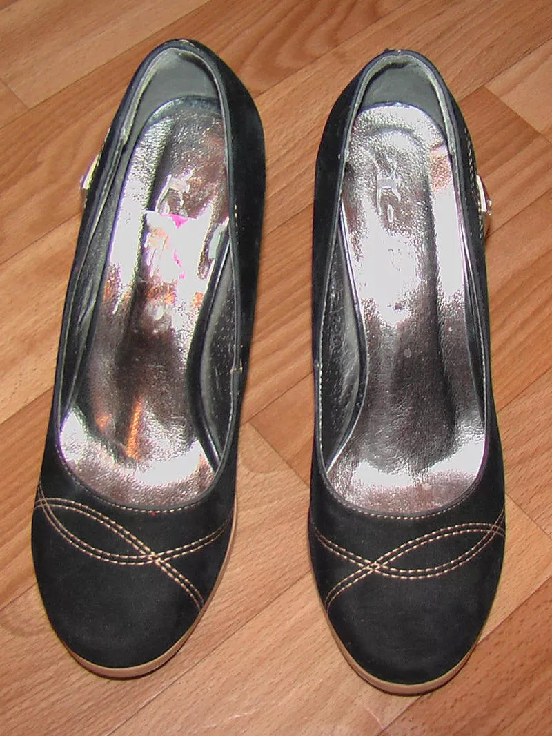 Продам туфли женские из нубука