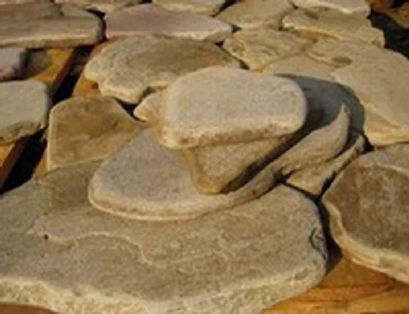 Камень песчаник окатанный  4