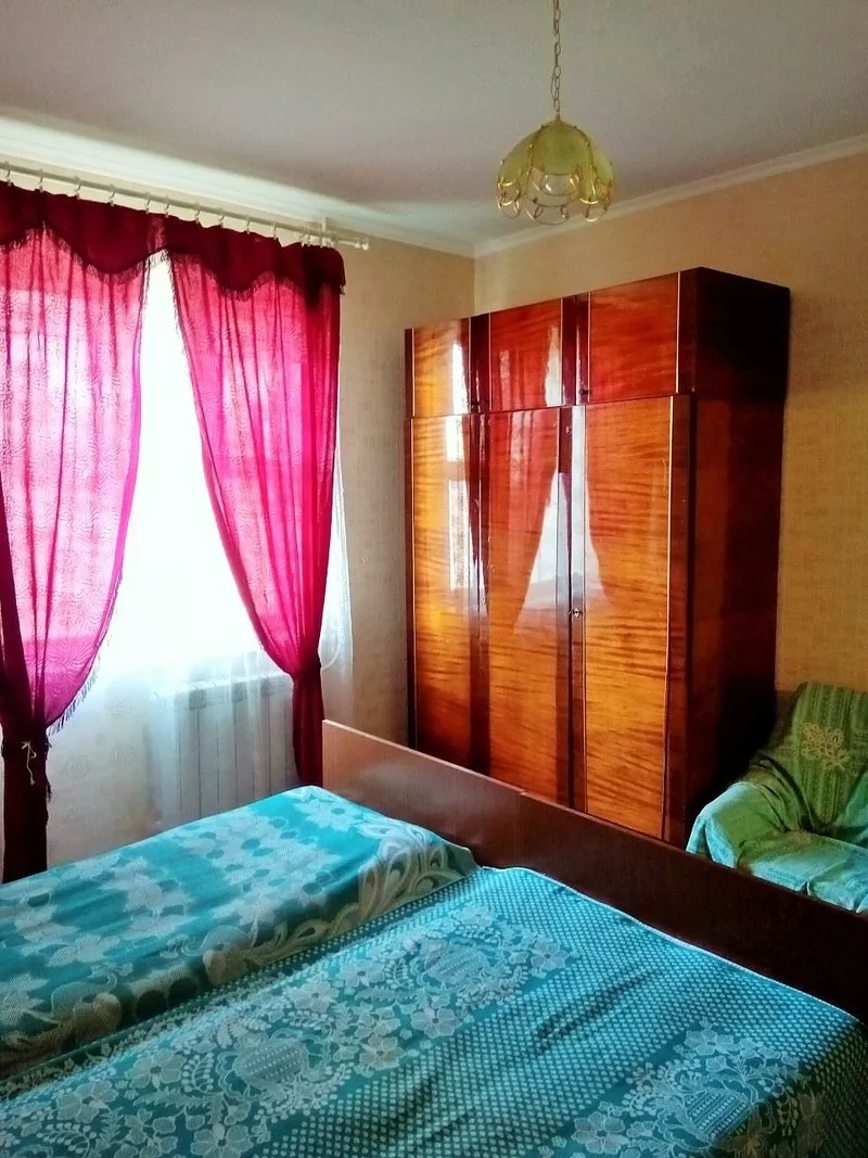 Продам 2 комнатную квартиру в Луганске 3