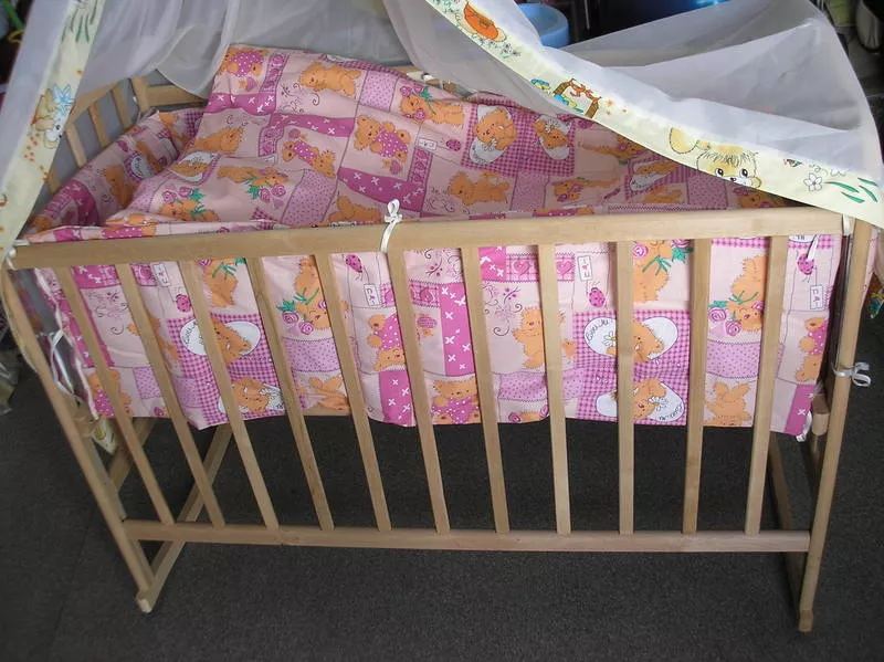 Продам новую детскую кроватку. 4