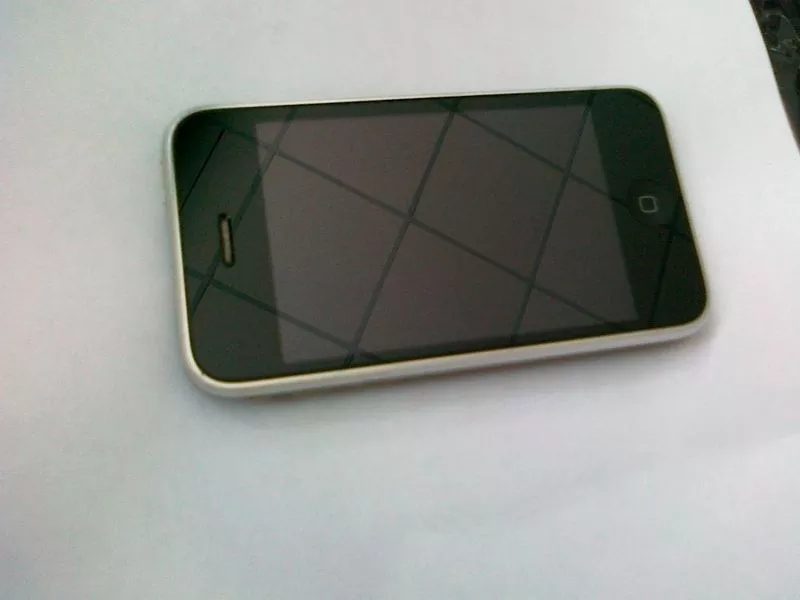 Продам iphone 3gs 16gb  6